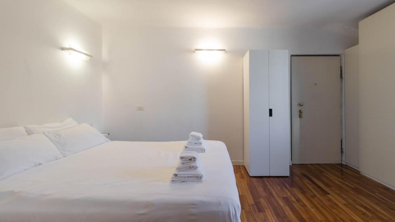 Apartamento Moscova 52 Milán Exterior foto